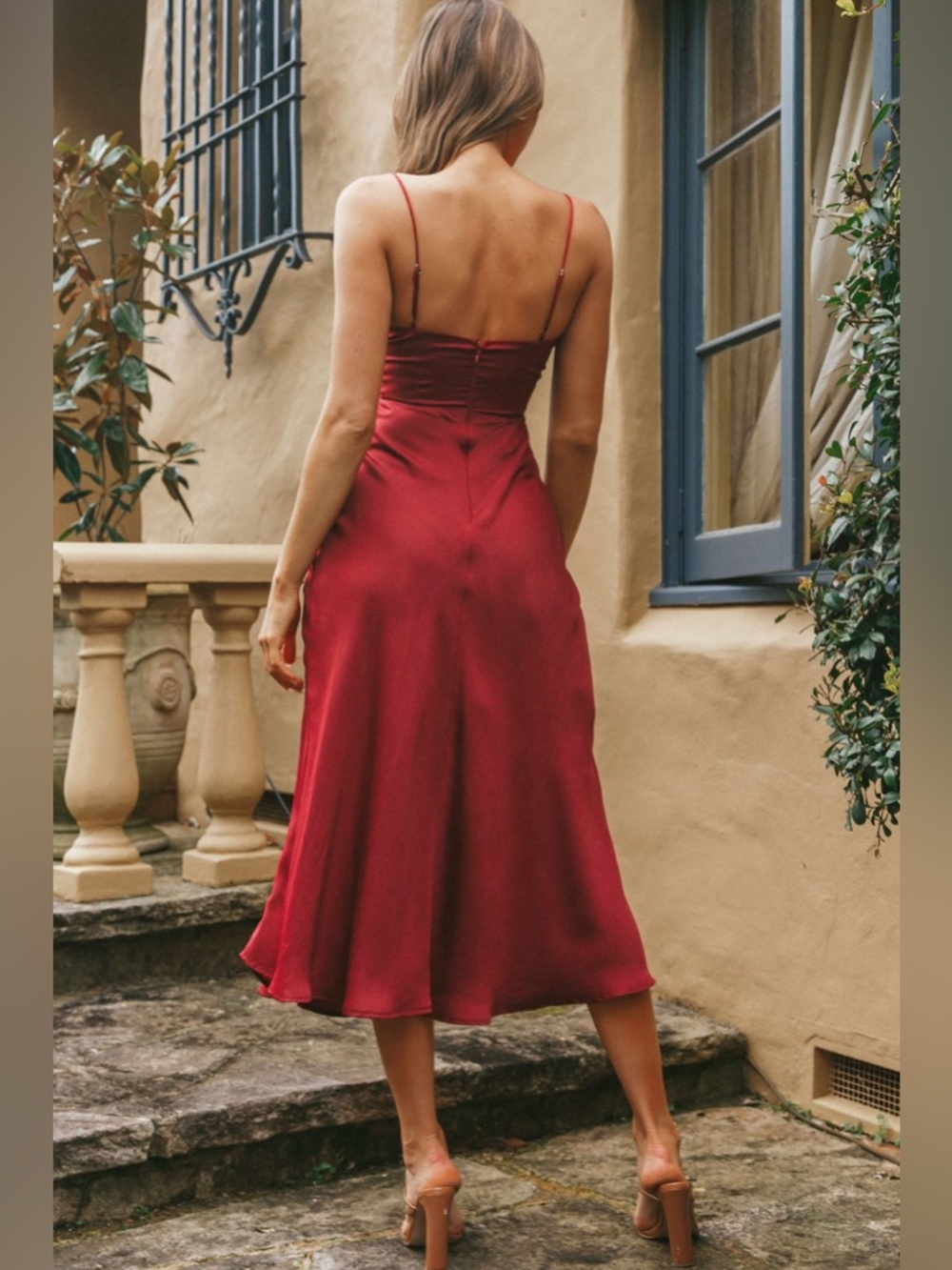 Selfie Leslie Lake Como Fitted Bodice Cami Strap Midi Dress‎ Cherry Large NWT - Picture 4 of 8
